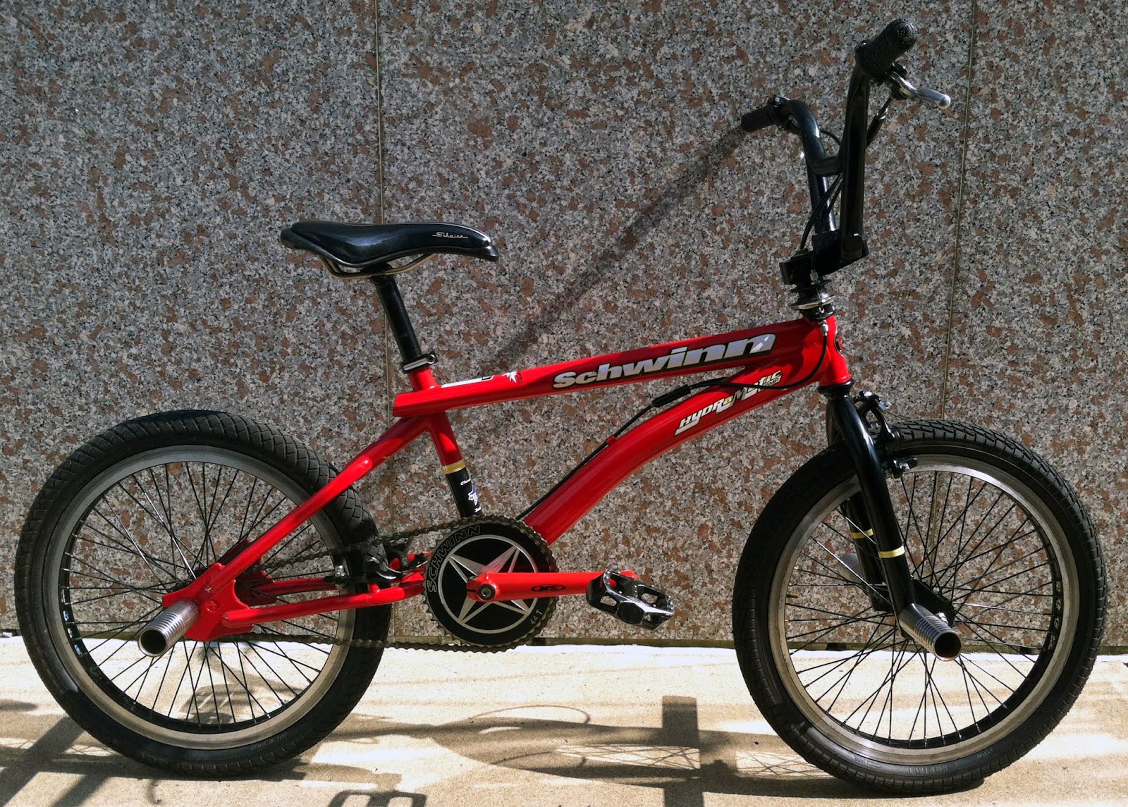 Jay Miron Schwinn 2025 | uec.cat